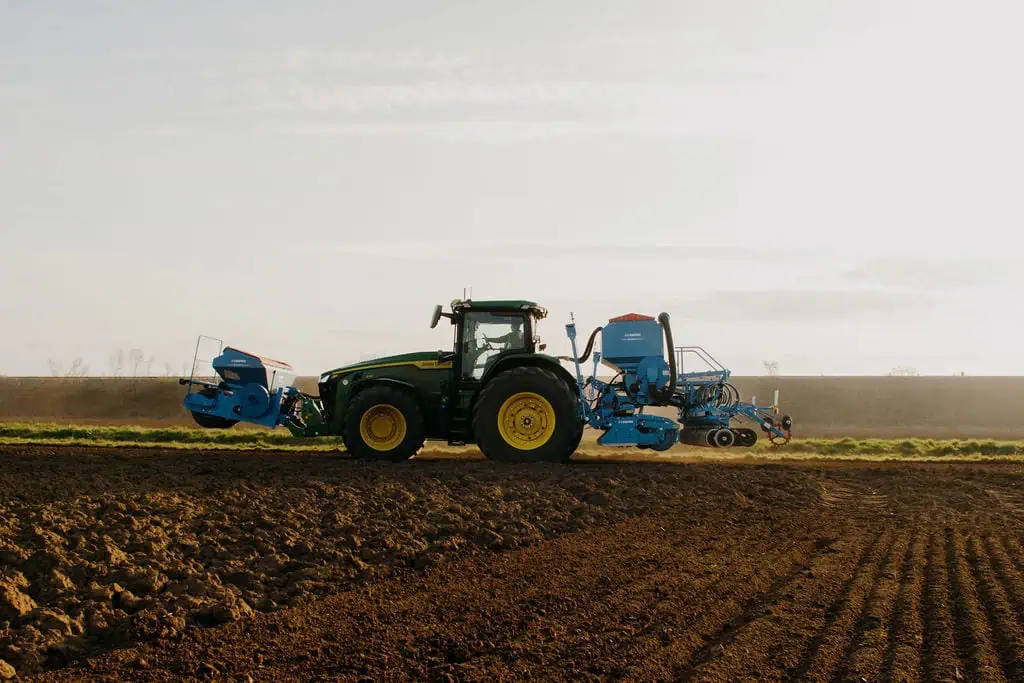Lockstockstudios Roseberyestates Seeddrilling 44